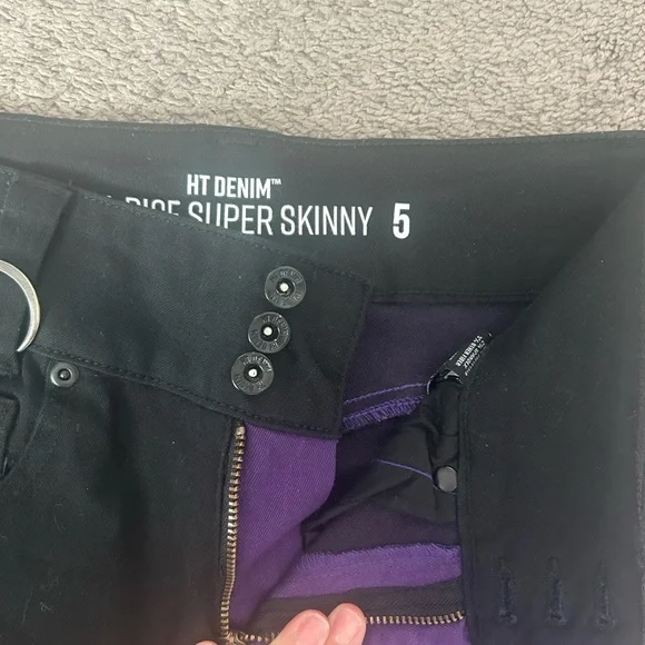 Hot Topic Black and Purple Skinny Jeans - Picture 5 of 5